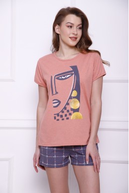       №1044 а Костюм